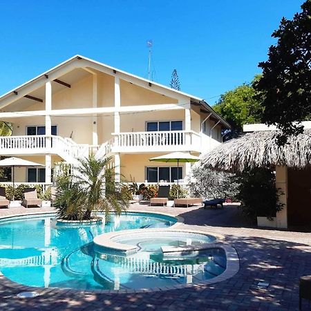 Wayaca Mini Resort Willemstad Exterior foto